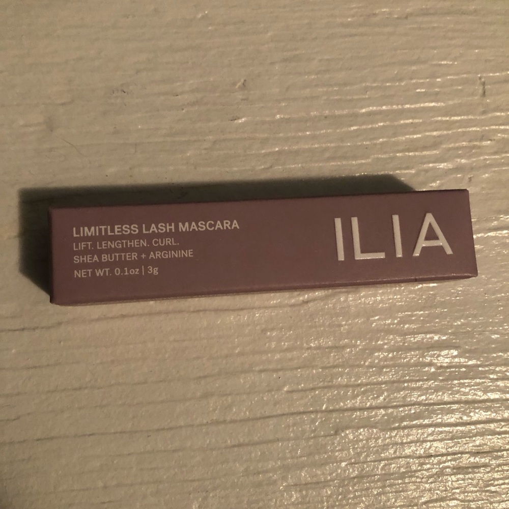 NWT- ILIA Limitless Lash Mascara